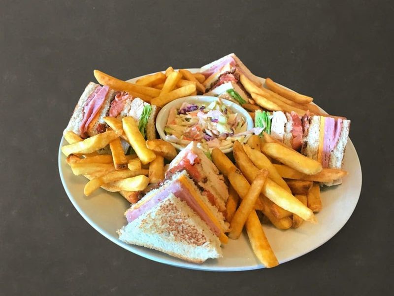 Uptown Restaurant food